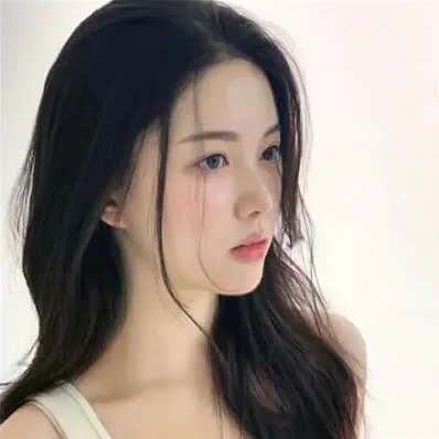 女生