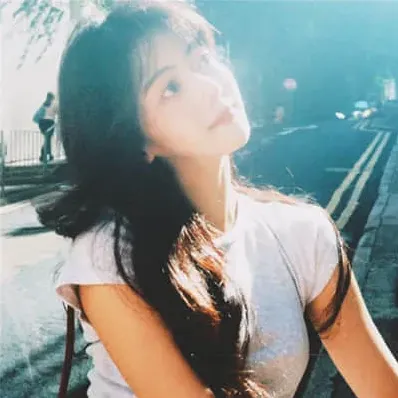 女人